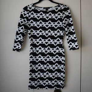 Geometric Pattern Bodycon Dress